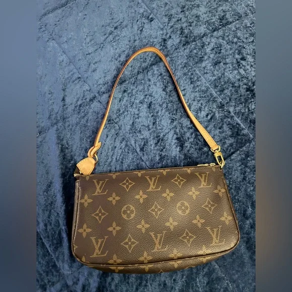 Louis vuitton pochette accessories - Picture 15 of 17